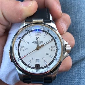 Victorinox watch night vision